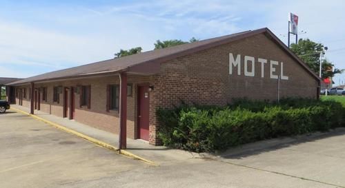 Dry Ridge Motor Inn Kültér fotó